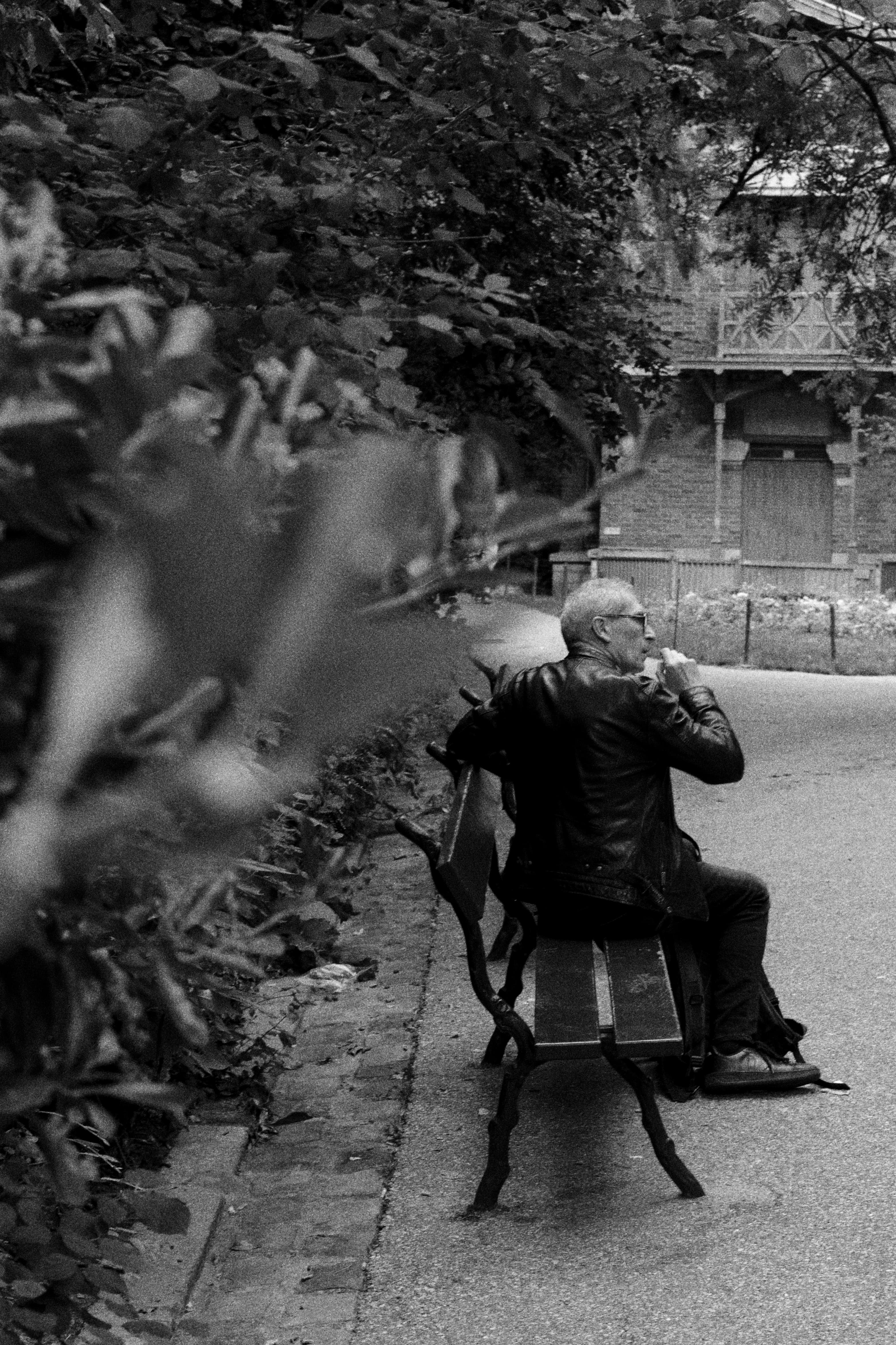 paris monochrome — photo 11