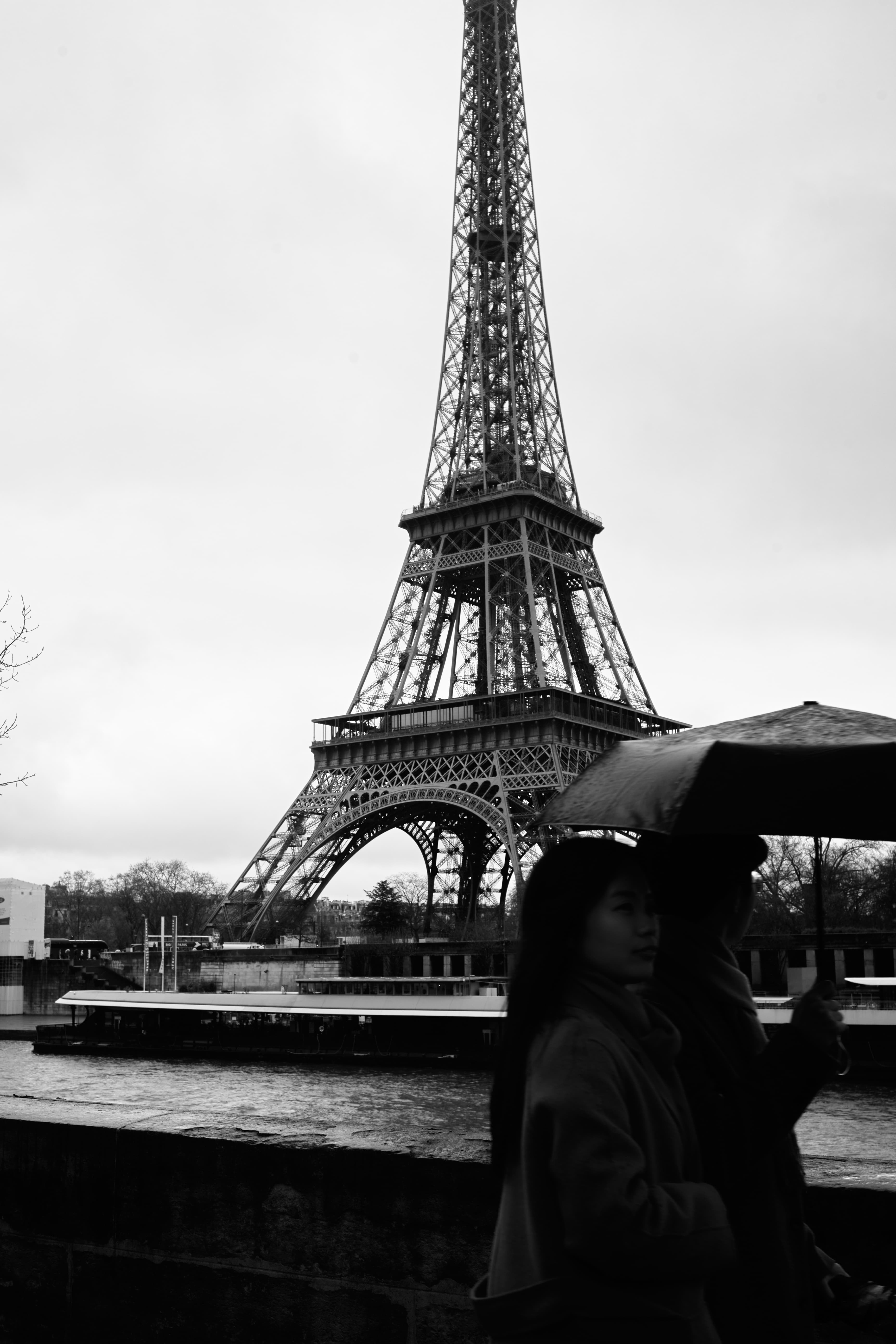 paris monochrome — photo 26